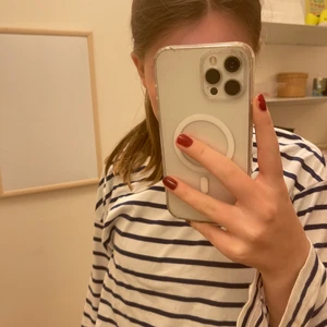 Randig tröja - En super snygg randig tröja från zara🤍