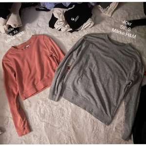 Sweatshirt  - Säljer dessa då de inte används längre. Inga defekter va jag ser. Den rosa är croppad och den gråa är vanlig
