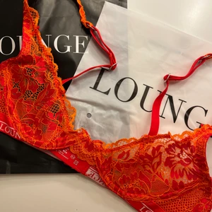 Luxe Balcony BH  - Superfin bh från Lounge Underwear. Använd 1 gång men är tyvärr alldeles för liten för mig. Inköpt för 450kr. Säljer för 300 + frakt.