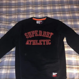 Superdry tröja - Storlek S, bra skick 