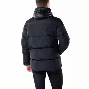 Mackage - Använd ett par gånger Den e Mellan Large och Medium , riktigt varm. MACKAGE (kvitto finns)