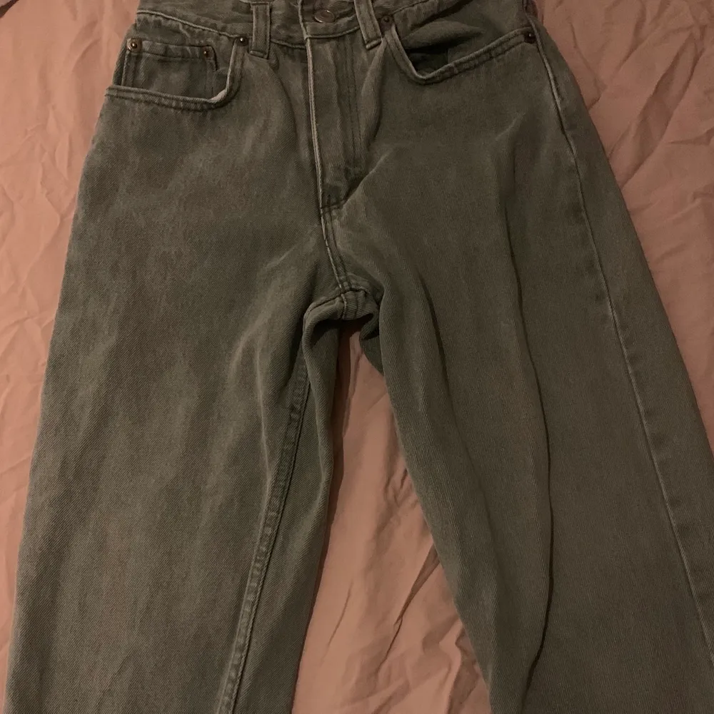Waist size 27 I think . Jeans & Byxor.