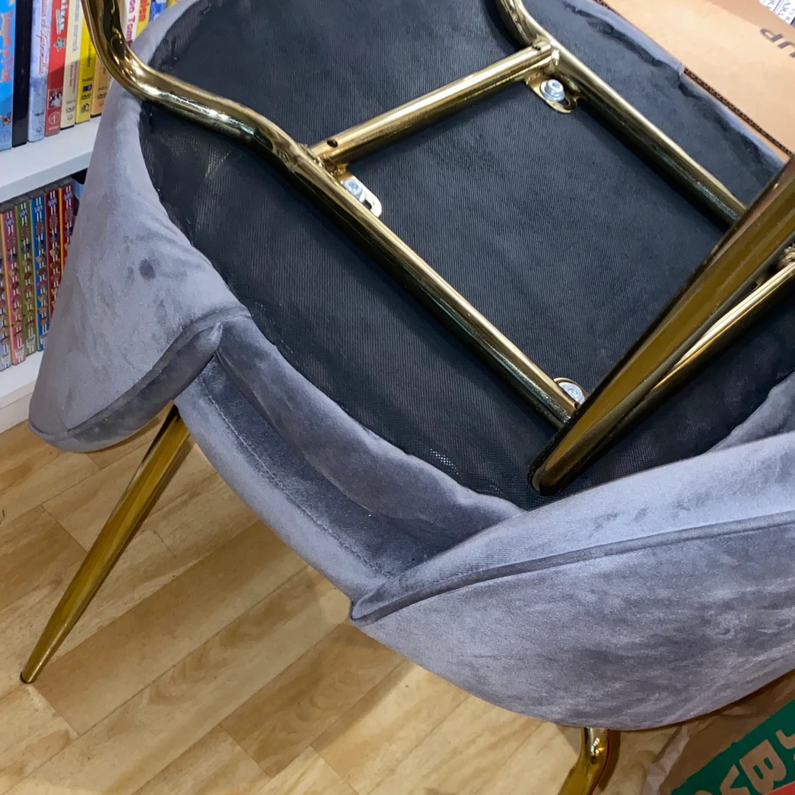 3 st sammet stolar - 90