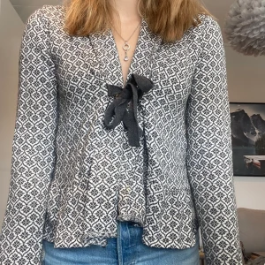 Oddmolly tröja - Odd Molly tröja i storlek 2 (S/M) i mycket bra skick (endast använd ett fåtal gånger)