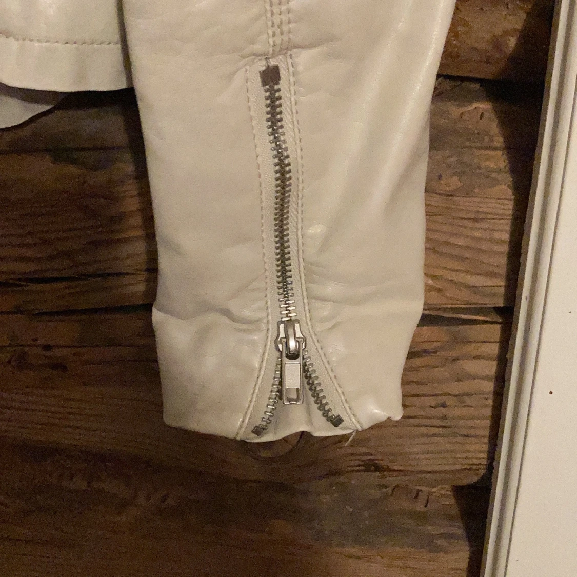 Skinnjacka från hm  - 91