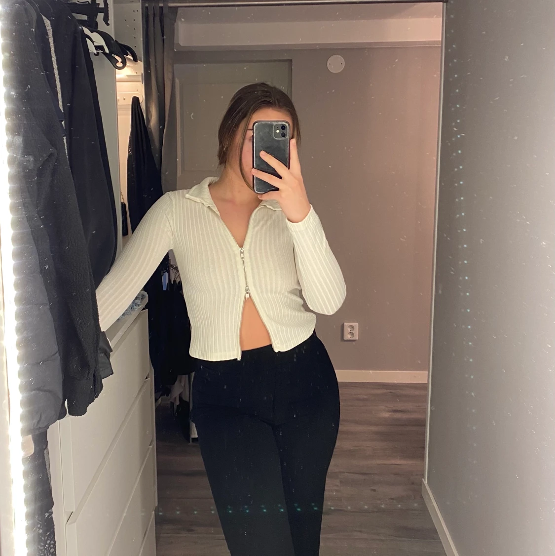 Super fin topp med dragkedja!