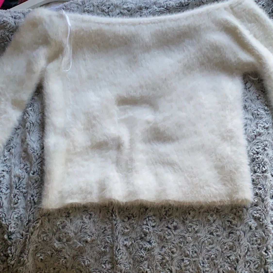 Vitt fluffig tröja  - 90