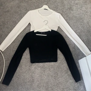 Croppad tröjor - Säljer 2st croppade tröjor från Zara. Strl M men sitter mer som en S! Ribbat material. 100kr/st ❤️ frakt står köparen för 🚚  Högsta bud: båda för 250kr