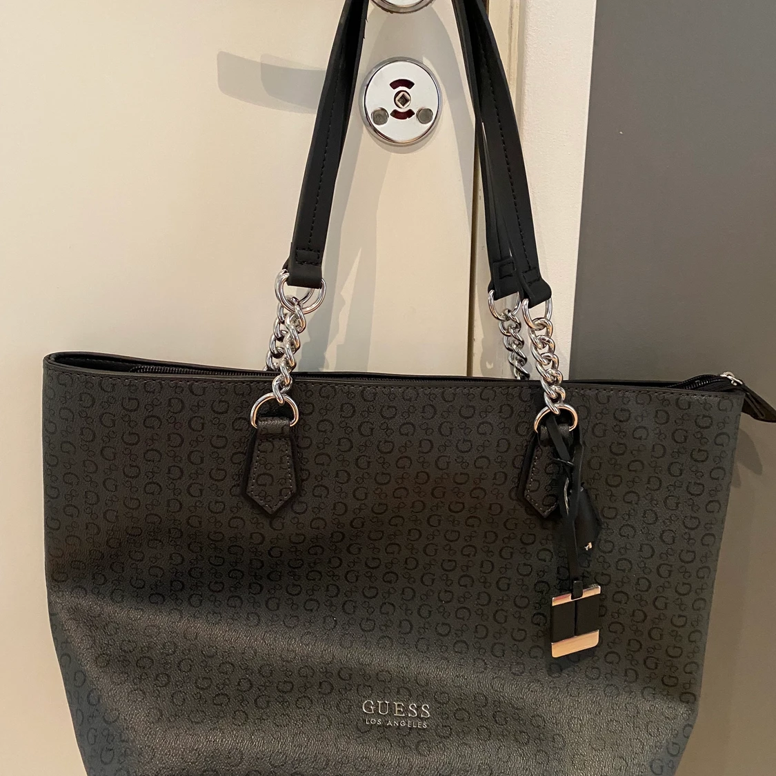 Guess Shooper oanvänd  - 90