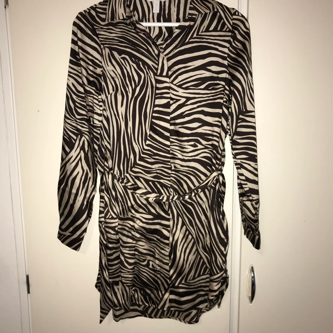 lång skjorta från H&M premium selection ny