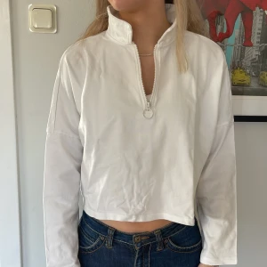 Monki tröja  - Tröja med zip