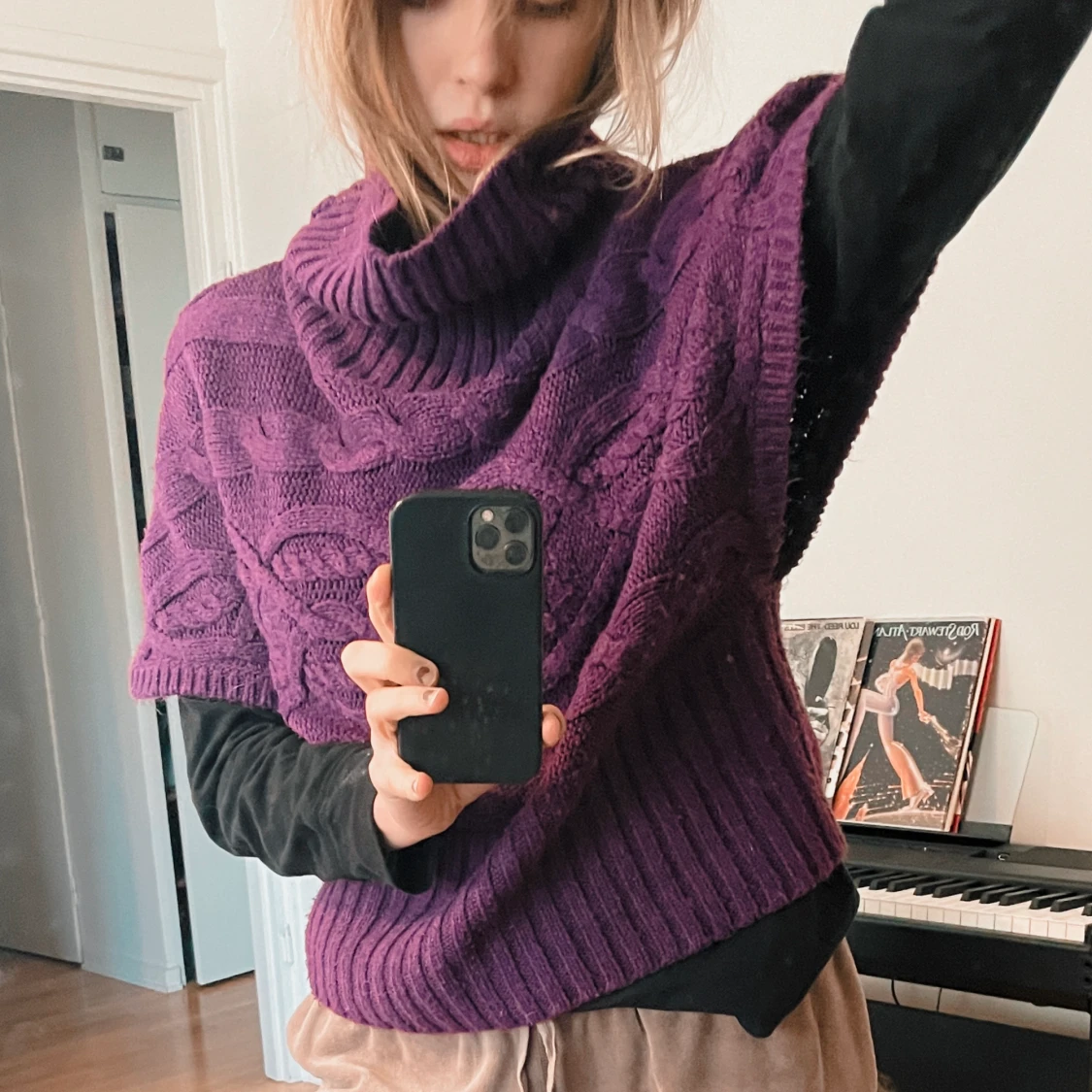 Mysig slipover/poncho med polokrage