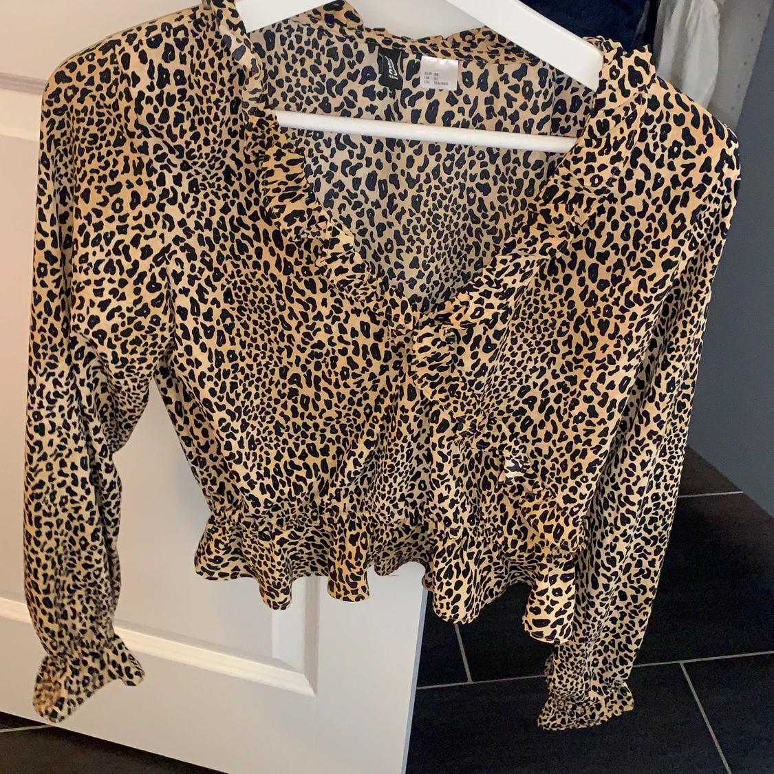 Leopard blus från hm