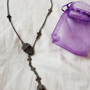 Rock by Sweden halsband  - I nyskick. Finns artikeln kvar finns varan kvar. 