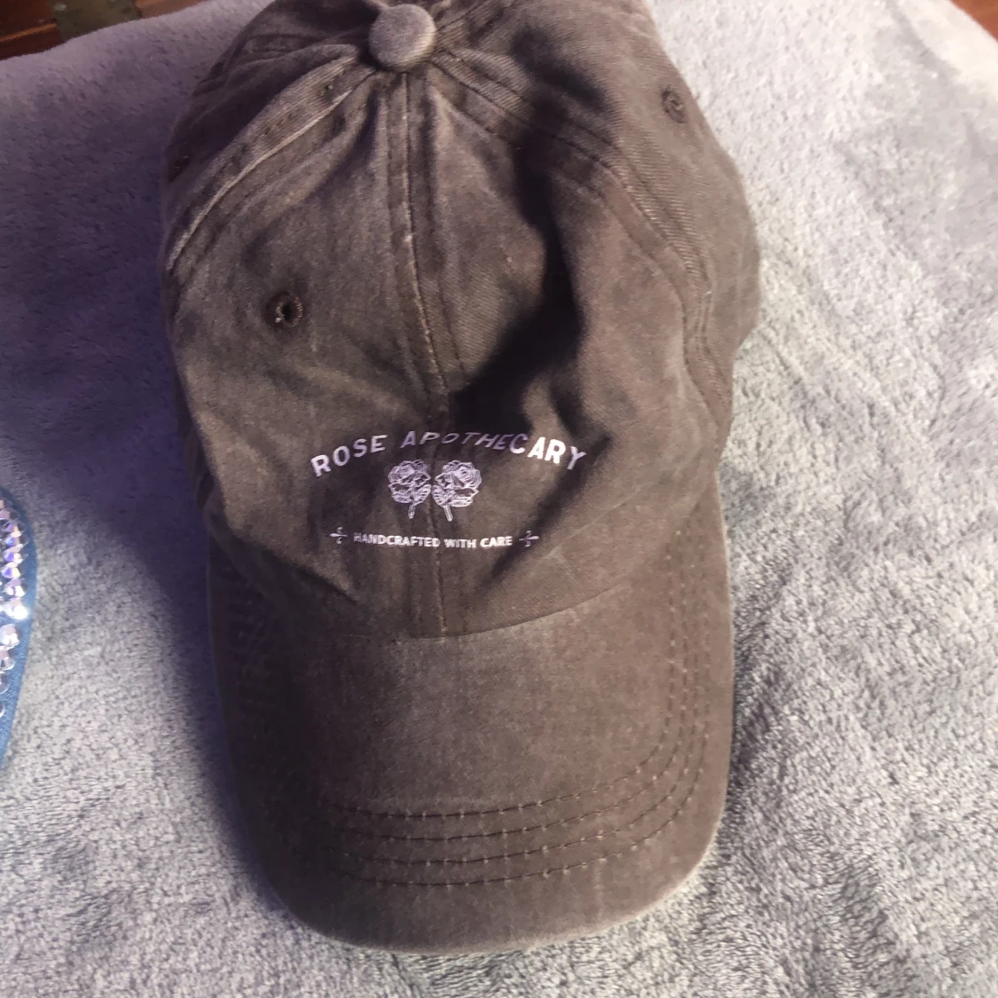 ROSE APOTHECARY CAP - ONE SIZE