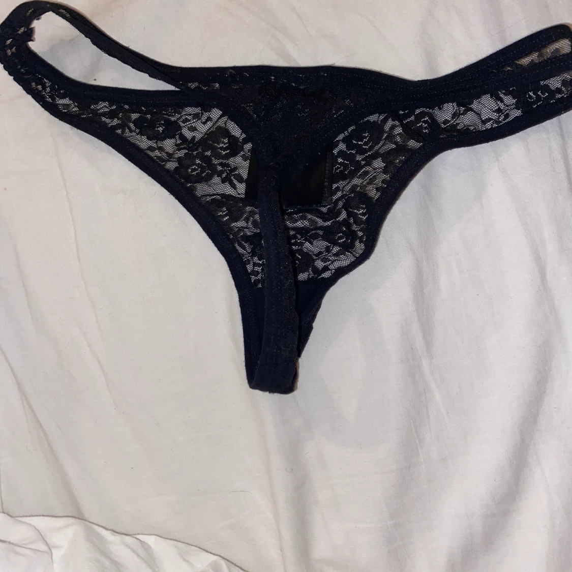 Svarta spets string - 90