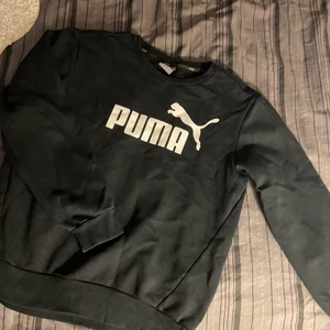 Puma  - Långärmad puma tröja strl M