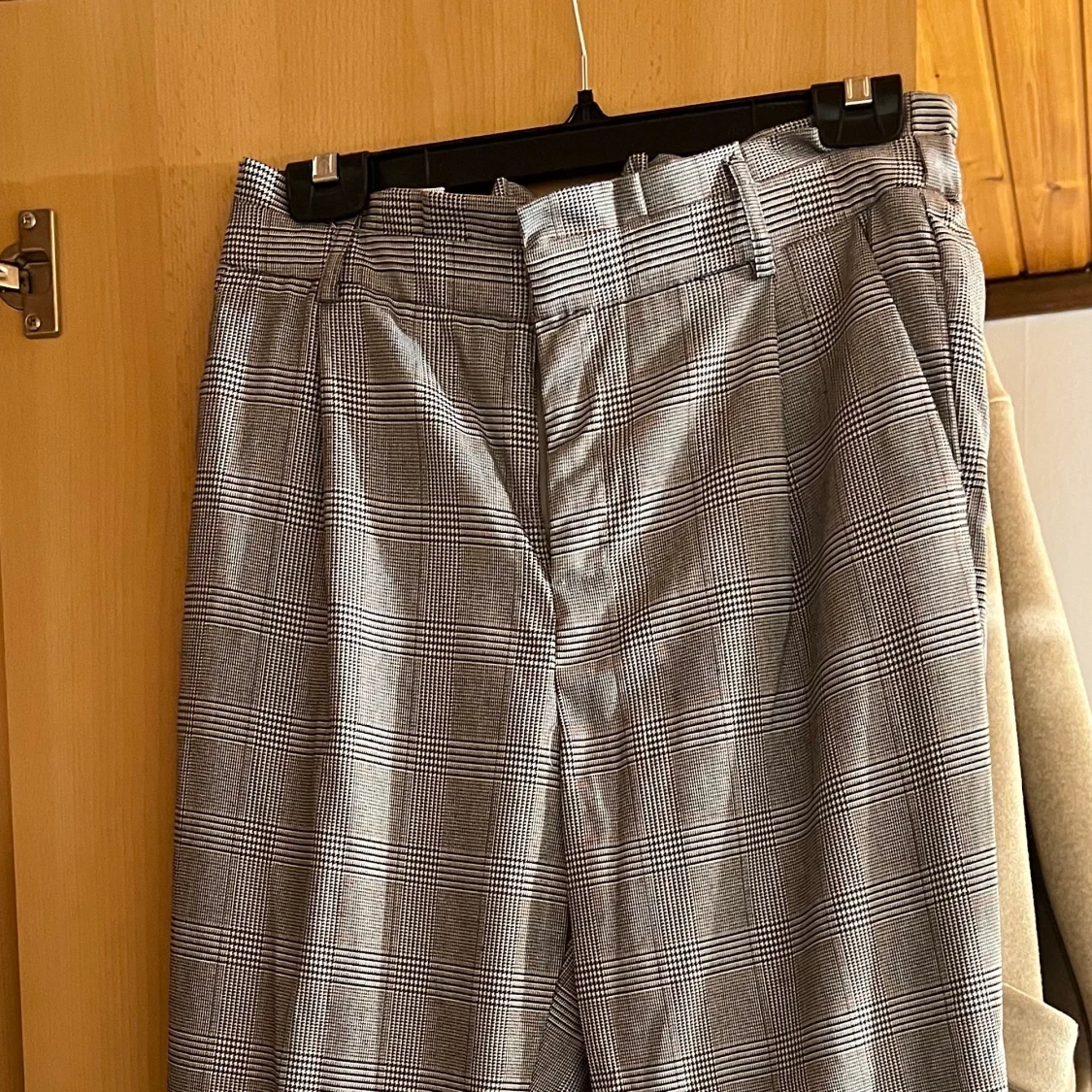 Kostymbyxor storlek m - 90