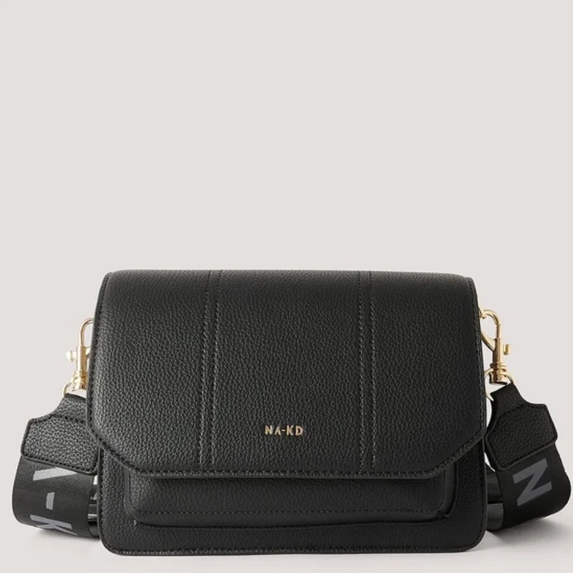 Axelremsväska NAKD - 90