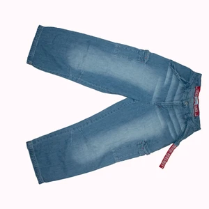 Baggy jeans - Feta baggyjeans med 90 tals vibe! 