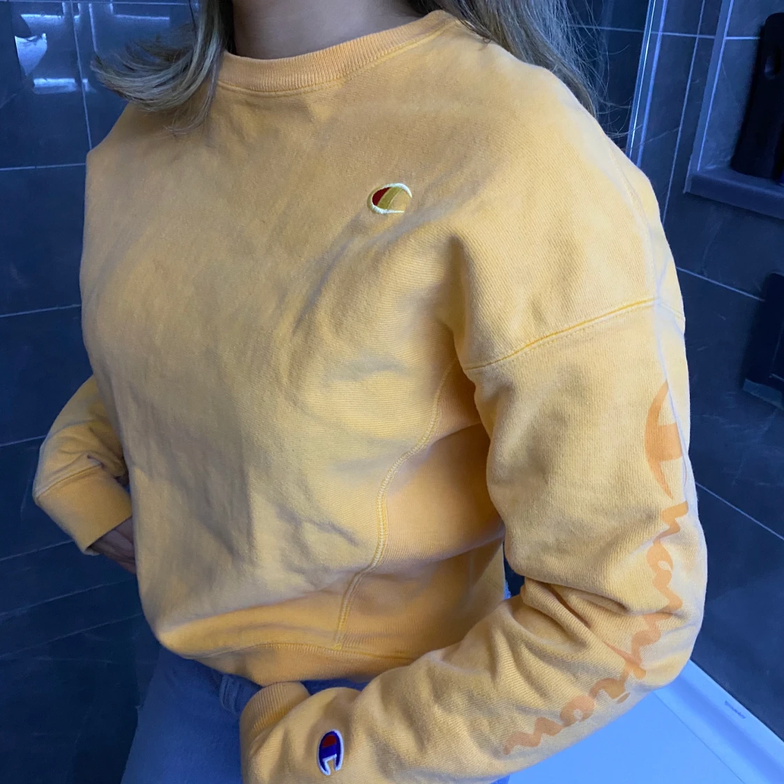 Champion sweatshirt  - 90