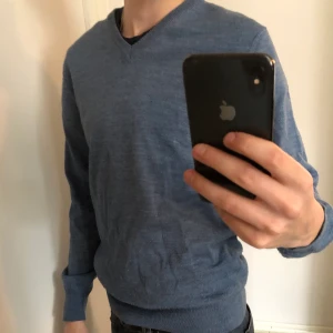 Stickad tröja från long island - Fin iprincip oanvänd stickad tröja från long island. Nypris ca 5-600kr