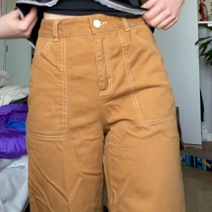 Vida jeans Monki - Snygga vida jeans från Monki, säljs pga de är för korta på mig som är 175cm. 