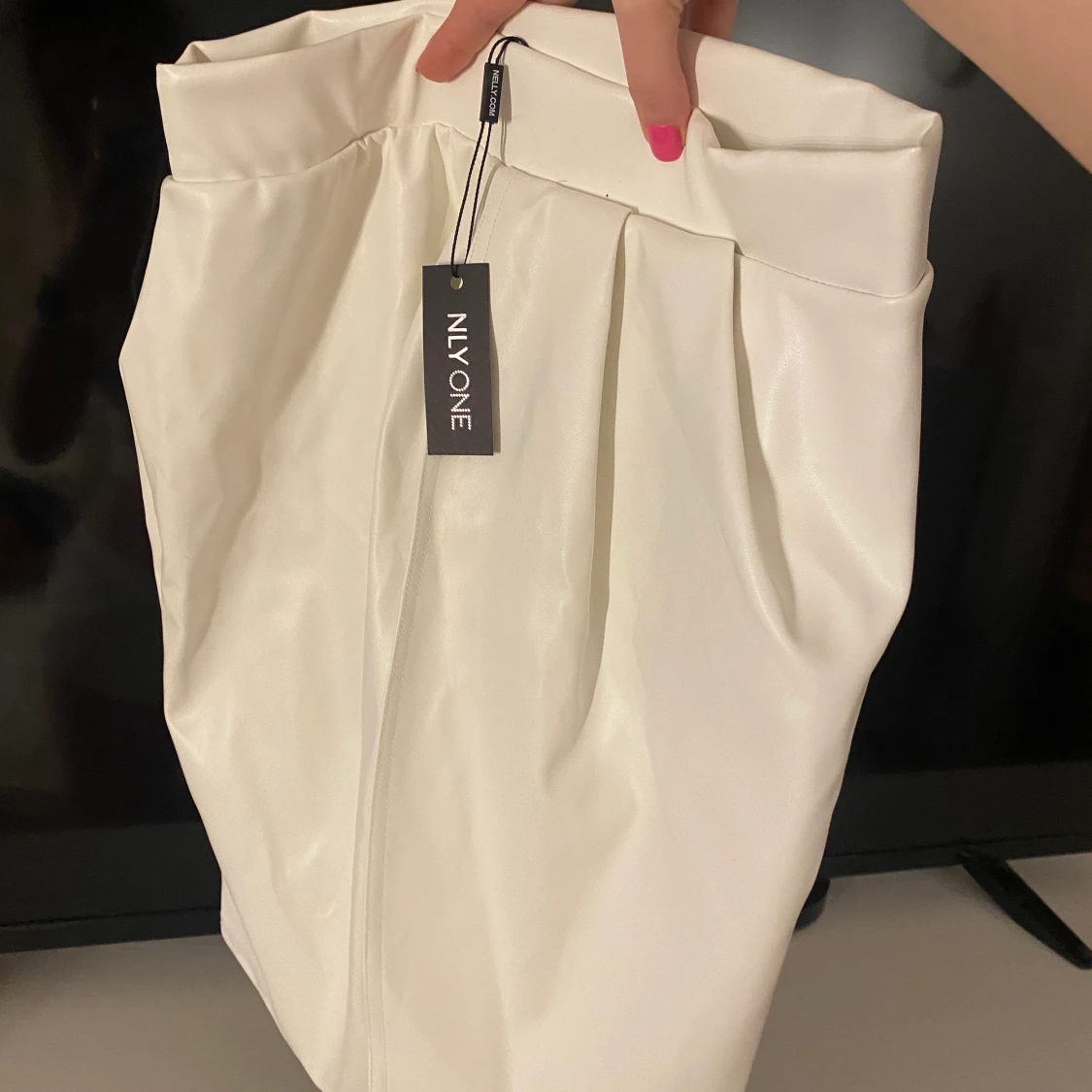 Nly One kjol oanvänd, stl S. - 90