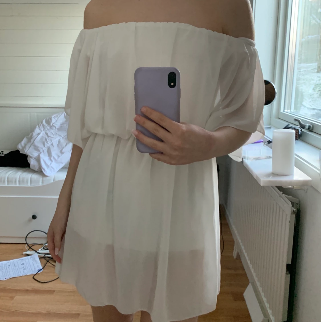 gullig vit klänning 