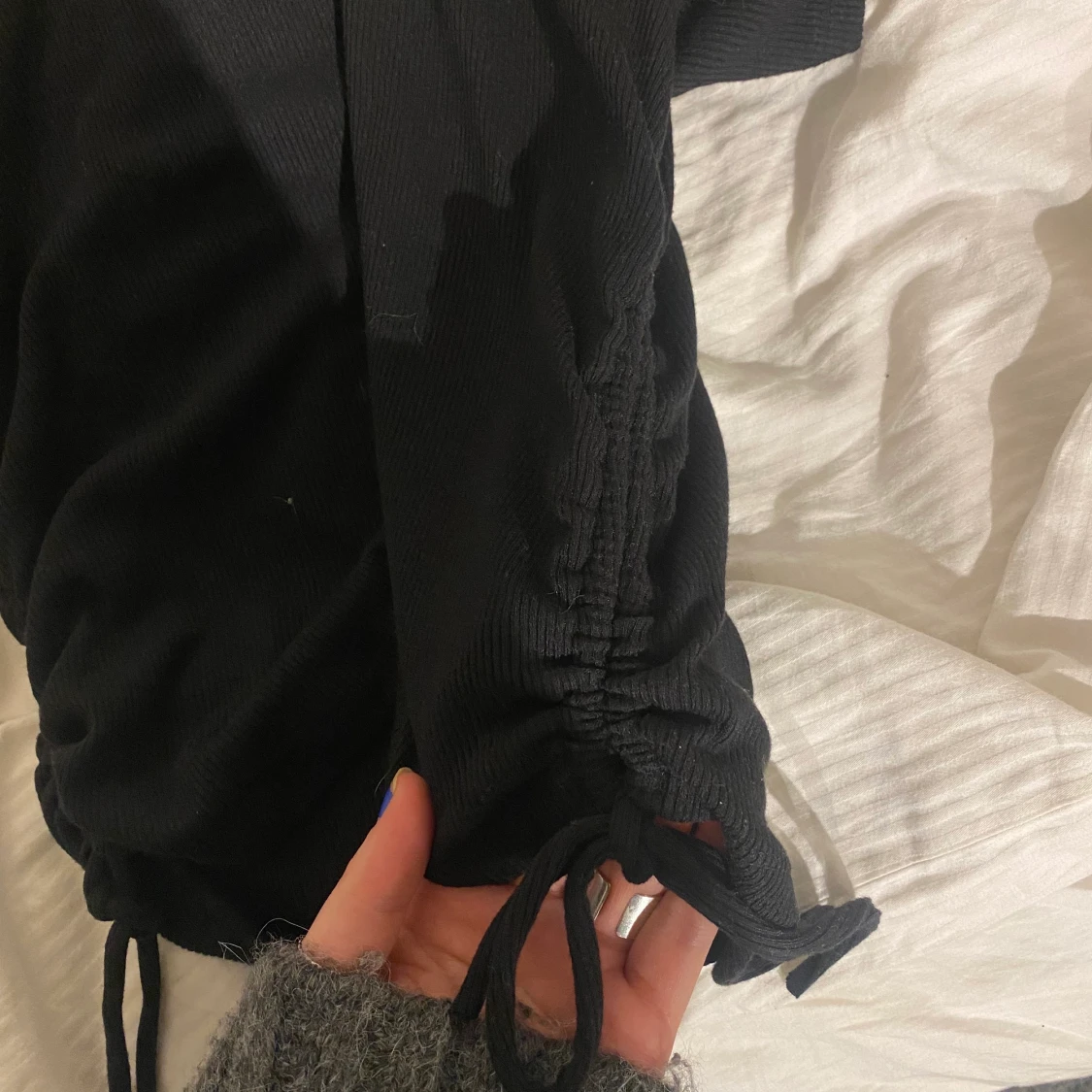 Oanvänd t shirt från zara