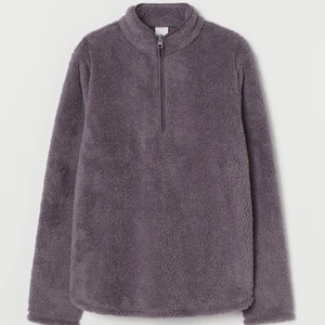 Tröja i pile från H&M i strl 34 - ✨Fin och gosig tröja från H&M i strl 34✨