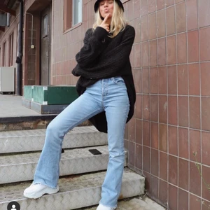 Bootcut jeans - Frakt tillkommer 66kr