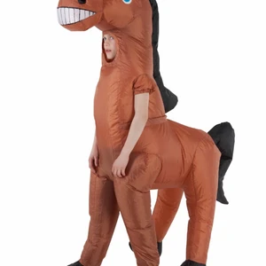 Hestdräkt - Väldig bra hetsardräckt stårlek 5