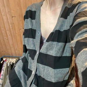 Randig kofta - Jätte mysig kofta! 