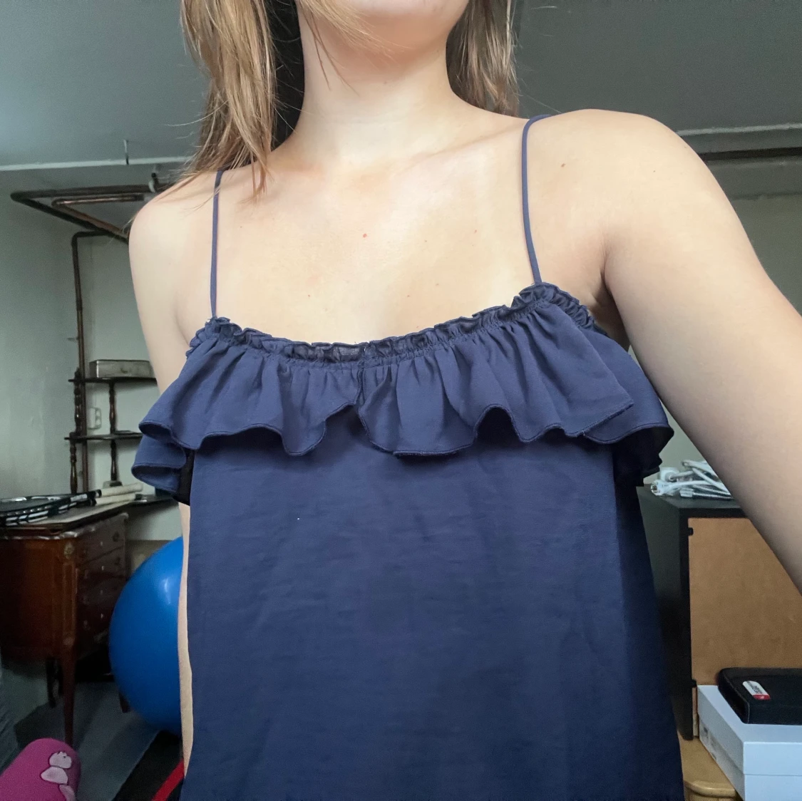 Topp med volang - 90