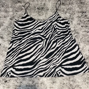 NewYorker linne/topp stl s - Linne/topp i zebramönster