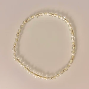 🤍BIANCA BRACELET🤍 - Stilrent armband som passar till allt från guld till silver! Man kan även matcha den med alla våra egendesignade armband!🤍