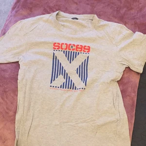 En T-shirt från stadium  - Har använt tröjan en gång!( tvättas före den skickas iväg)🦋❤️ 