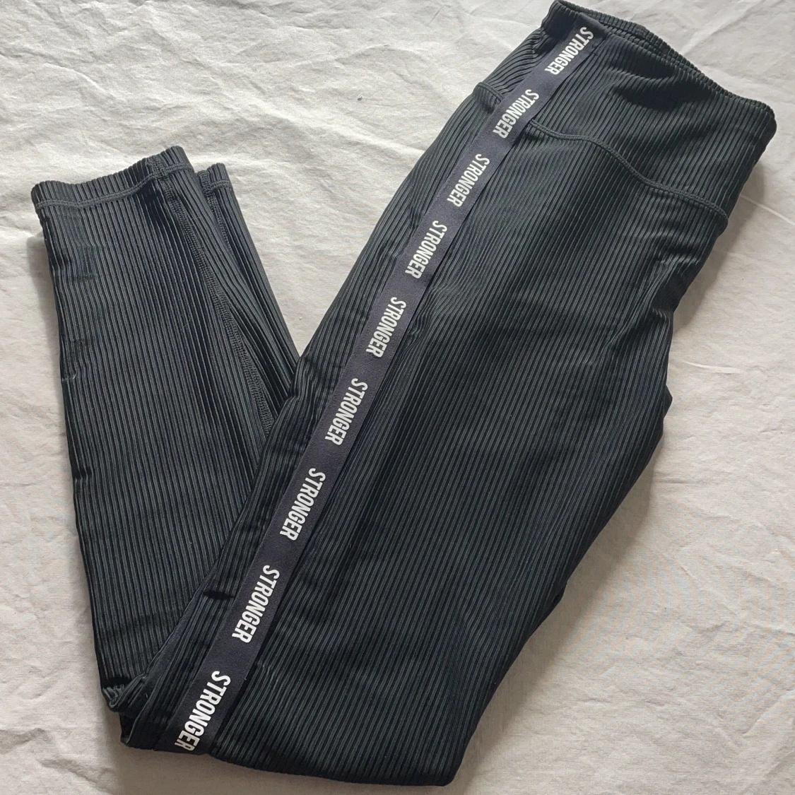 Stronger träningstights strl. M