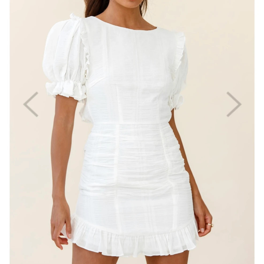 Studentklänning vit klänning  - 91