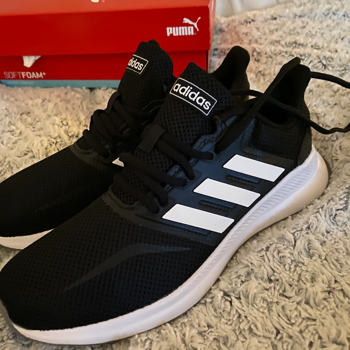 Helt nya adidas skor