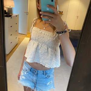 Topp - Säljer denna så snygga topp!