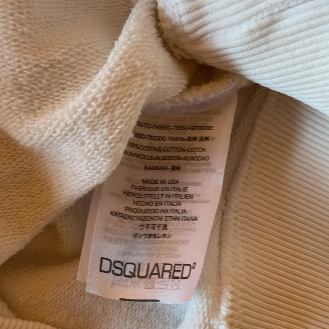 Dsquared2 tröja säljer billigt!! - 91