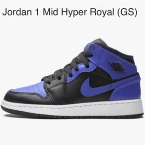 Jordan 1 - Söker Jordan 1 i storlek 39/40 för Max 1000 kr