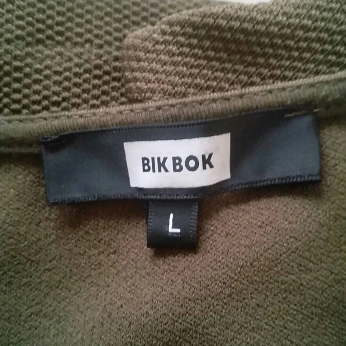 Olivgrön tröja strlk L - 90