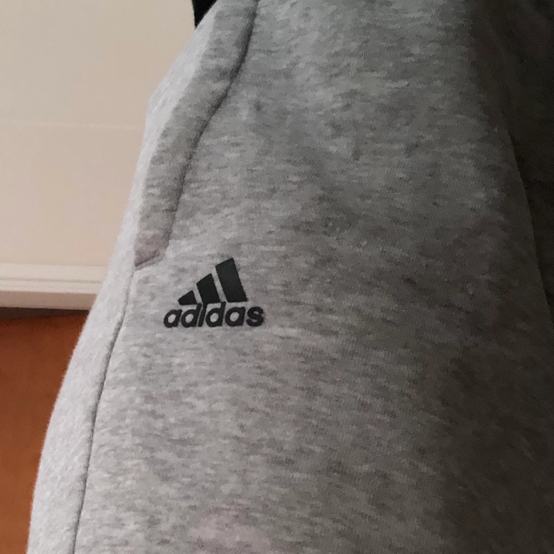 Adidas storlek M - 90