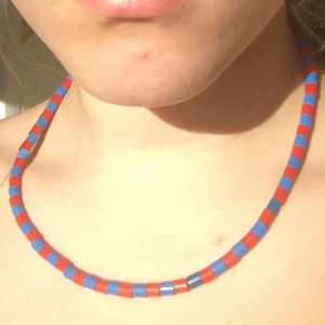 Halsband  - Handgjort halsband!🌻