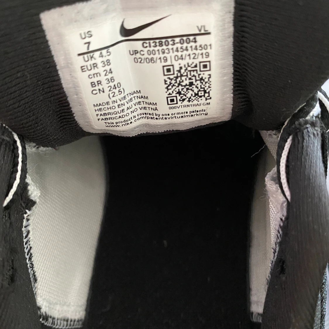 Löparskor storlek 38,5 - 91