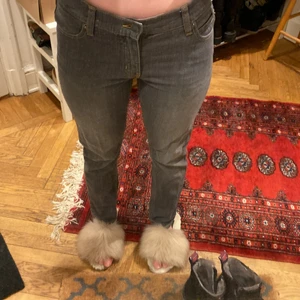 Coola cheap monday jeans!  - Köpt för 300 kr. 