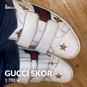 Äkta Gucci skor - Mina gamla skor från när jag var yngre. Äkta Gucci skor storlek 35 men större så 36